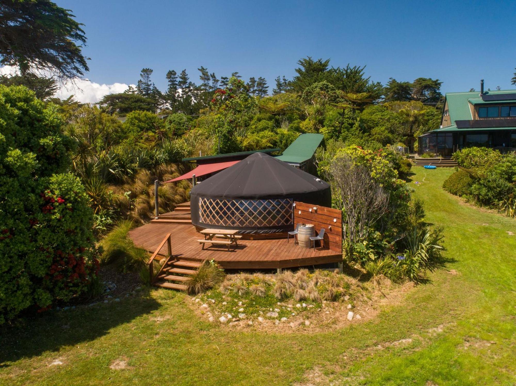 The Hole In The Rock Yurt Hotel Cape Foulwind Buitenkant foto